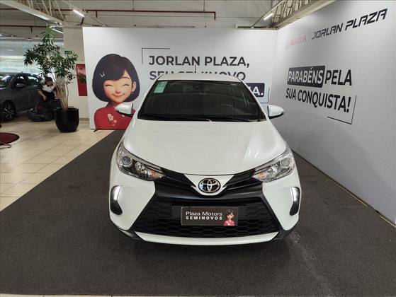TOYOTA YARIS 1.5 16V FLEX XS MULTIDRIVE TOYOTA YARIS 1.5 16V FLEX XS MULTIDRIVE